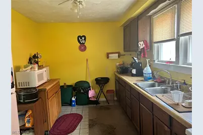 1726 E 45th Street, Ashtabula, OH 44004 - Photo 9