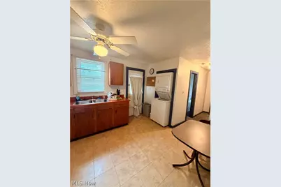 128 Lakeview Boulevard, Painesville Twp, OH 44077 - Photo 13