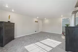 1031 3rd St NE, Massillon, OH 44646 - Photo 19