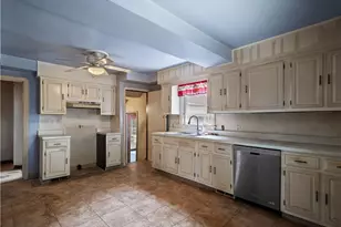 6531 Bonroi Dr, Green Hills, OH 44131 - Photo 13