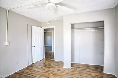 559 E Exchange E, Akron, OH 44306 - Photo 13