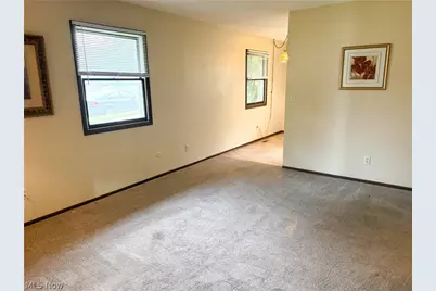 1514 Clairmont Avenue, Cambridge, OH 43725 - Photo 5