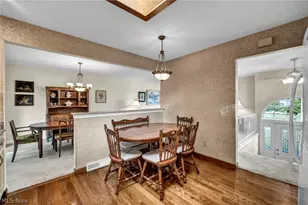 5669 Marble Ln, Willoughby, OH 44094 - Photo 9