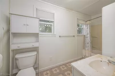 324 Eastland Avenue, Akron, OH 44305 - Photo 7