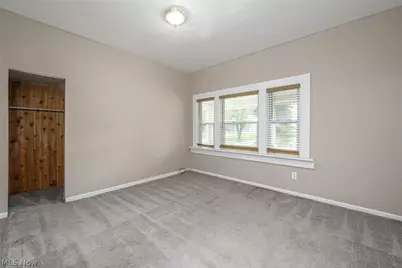 324 Eastland Avenue, Akron, OH 44305 - Photo 11