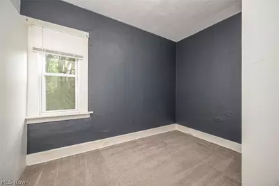 324 Eastland Avenue, Akron, OH 44305 - Photo 13