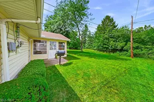 1812 Skyline Dr, Lorain, OH 44053 - Photo 41