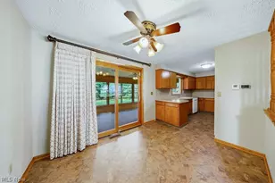 1812 Skyline Dr, Lorain, OH 44053 - Photo 11