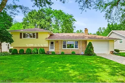 1812 Skyline Drive, Lorain, OH 44053 - Photo 1
