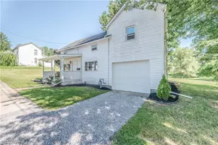 235 Sherman St, Lisbon, OH 44432 - Photo 3