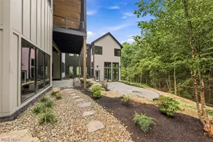 2324 Hard Rock Wy, Hinckley, OH 44233 - Photo 47