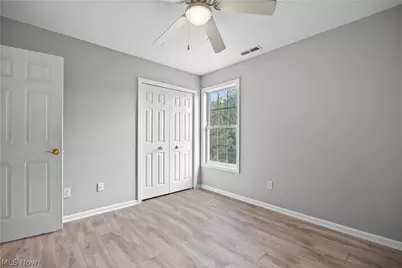 9267 Victoria Lane, North Ridgeville, OH 44039 - Photo 35