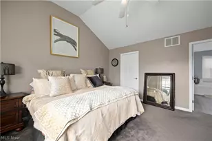 9267 Victoria Ln, North Ridgeville, OH 44039 - Photo 27