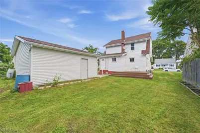 392 Oxford Avenue, Akron, OH 44310 - Photo 9