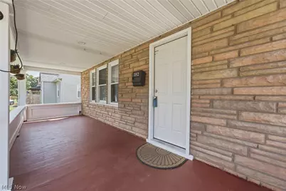 392 Oxford Avenue, Akron, OH 44310 - Photo 5