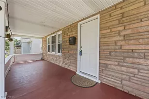 392 Oxford Ave, Akron, OH 44310 - Photo 5