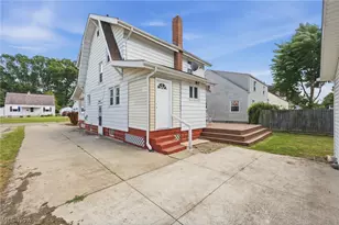 392 Oxford Ave, Akron, OH 44310 - Photo 7
