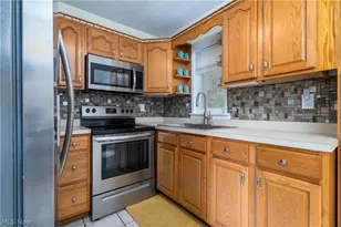 277 Beechwood Blvd, Wintersville, OH 43953 - Photo 13