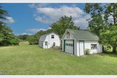 33901 Eddy Road, Willoughby Hills, OH 44094 - Photo 3