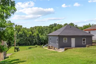 1235 Swingle St, Zanesville, OH 43701 - Photo 3