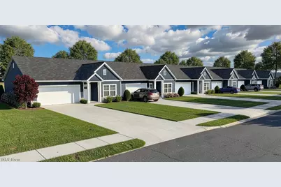 564 Overlook Road #4, Vermilion, OH 44089 - Photo 1