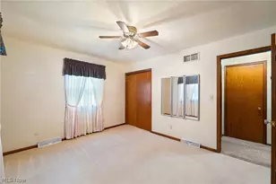 1827 Brockton Dr, Austintown, OH 44511 - Photo 23
