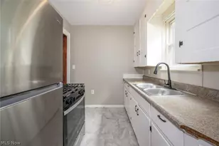 489 Marview Ave, Akron, OH 44310 - Photo 13