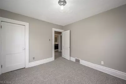 489 Marview Avenue, Akron, OH 44310 - Photo 17