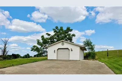 3330 Genoa Avenue SW, Canton, OH 44706 - Photo 3