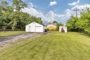 148 Brandtson Ave, Elyria, OH 44035 - Photo 31