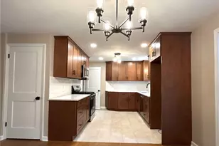 22 Orchard Dr, Poland, OH 44514 - Photo 3