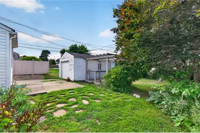 1611 32nd Street NE, Canton, OH 44714 - Photo 23