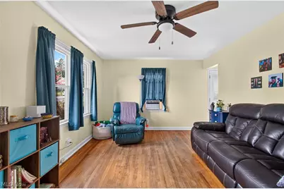 1611 32nd Street NE, Canton, OH 44714 - Photo 5