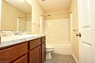 33160 Beverly Ln, Avon Lake, OH 44012 - Photo 17