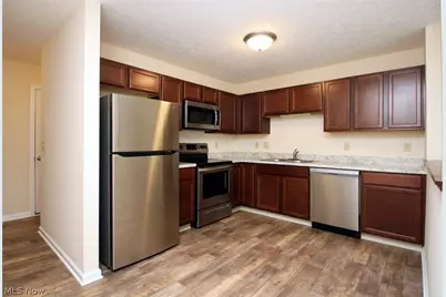 33160 Beverly Lane, Avon Lake, OH 44012 - Photo 3