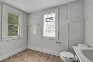 1267 Andrus St, Akron, OH 44301 - Photo 43