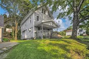 1267 Andrus St, Akron, OH 44301 - Photo 3