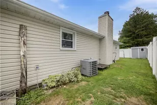 1828 Grandview Rd, Lake Milton, OH 44429 - Photo 23