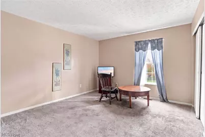 4649 Hobson Drive, Columbus, OH 43228 - Photo 17