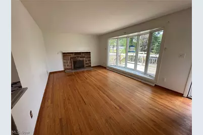 5724 Bonnie Lou Drive, New Franklin, OH 44319 - Photo 3