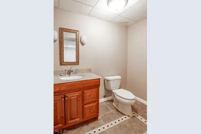 11002 Trenton Road NW, Uniontown, OH 44685 - Photo 41