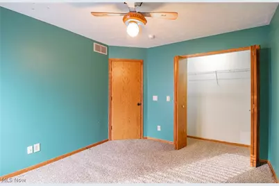 11002 Trenton Road NW, Uniontown, OH 44685 - Photo 9