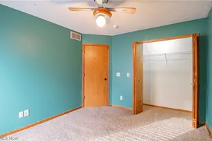 11002 Trenton Rd NW, Uniontown, OH 44685 - Photo 9