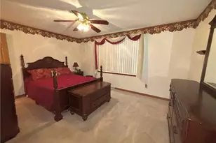 523 Wilcox Rd, Youngstown, OH 44515 - Photo 9