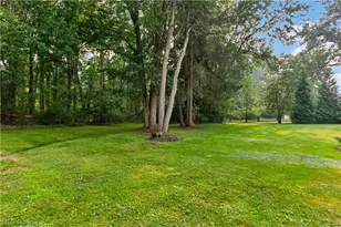 8402 Edgelake Oval, Northfield, OH 44067 - Photo 47
