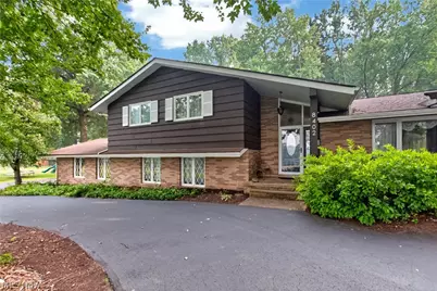 8402 Edge Lake Oval, Northfield, OH 44067 - Photo 5