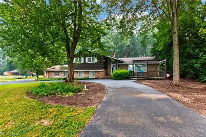8402 Edge Lake Oval, Northfield, OH 44067 - Photo 3