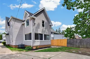 18104 Windward Rd, Loveland, OH 44119 - Photo 23