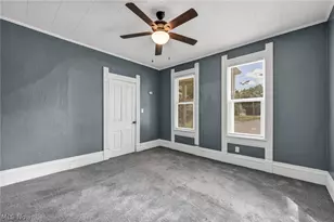 38 Oak St, Norwalk, OH 44857 - Photo 5