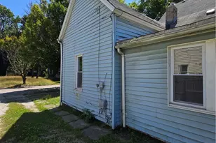 5915 Cable Ave, Loveland, OH 44127 - Photo 5